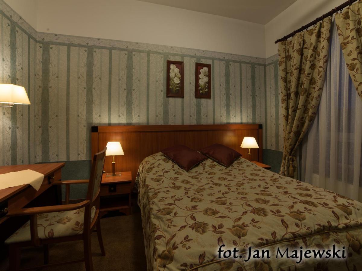 Majewski Hotel & Spa Мальборк Номер фото