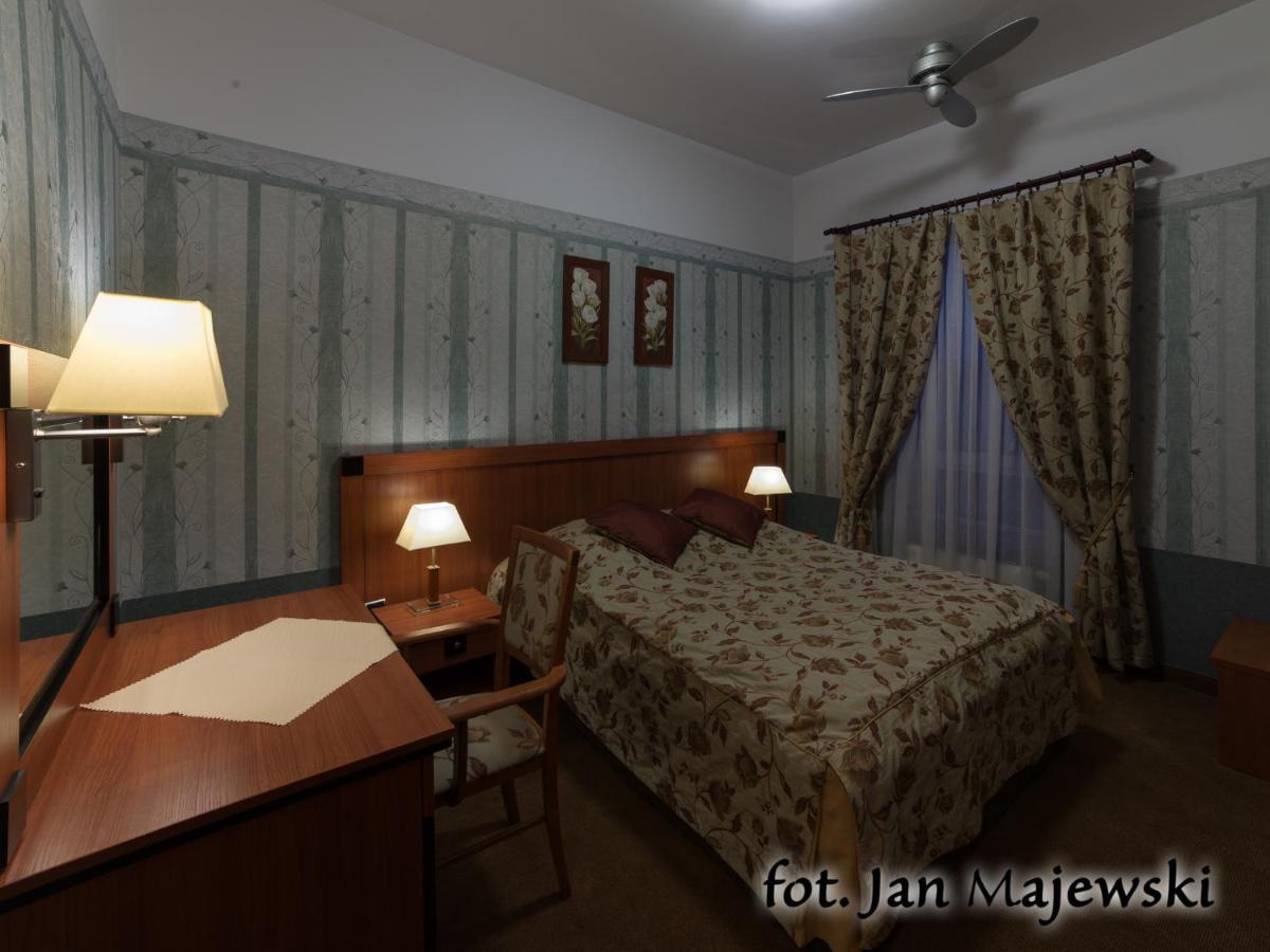 Majewski Hotel & Spa Мальборк Номер фото